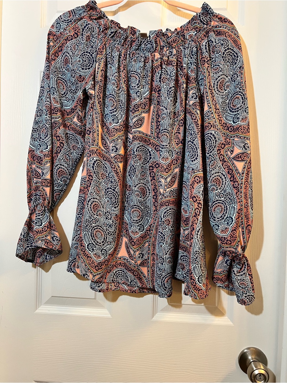 🦋 Boho Paisley Off-Shoulder Tunic Top in Pink & blue  size med